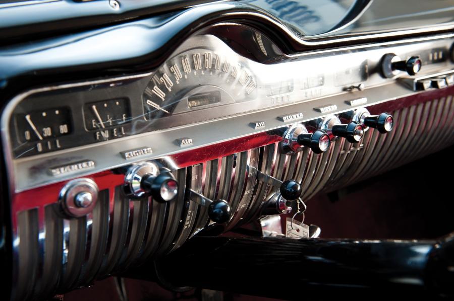  Mercury Monterey Convertible 1951 года  (фото 12 из 22)